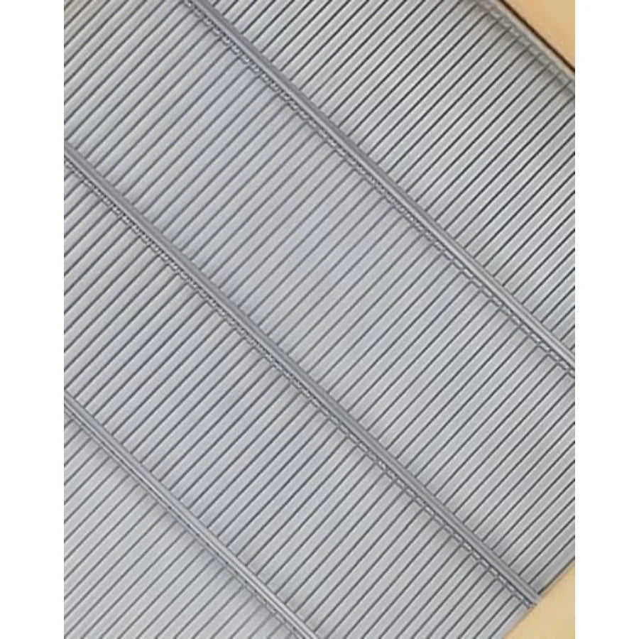 Wooden Bound Metal Queen Excluder 10 Frames Queen Excluder Beekeeping Separate The Queen from The Honey Beekeeping Supplies