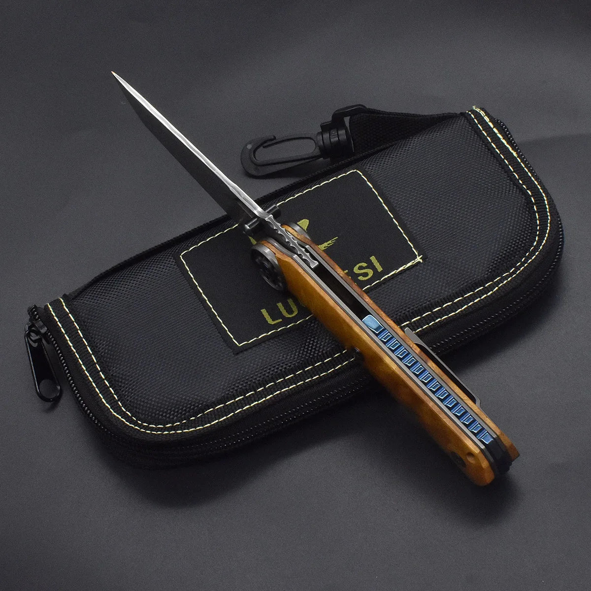 VG10 Damascus Steel Camphor Wood Handle Knife With Back Clip Folding Outdoor Camping Fishing Portable Tools Collecting Gifts EDC