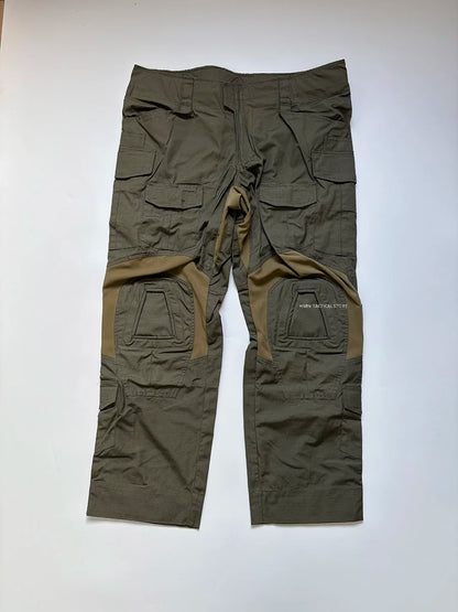 Outdoor Hunting Military Tactics G3 Training Suit, CP Style GEN3 Green Tiger Spot Combat Set, Tactical Top, Tactical Pants Men