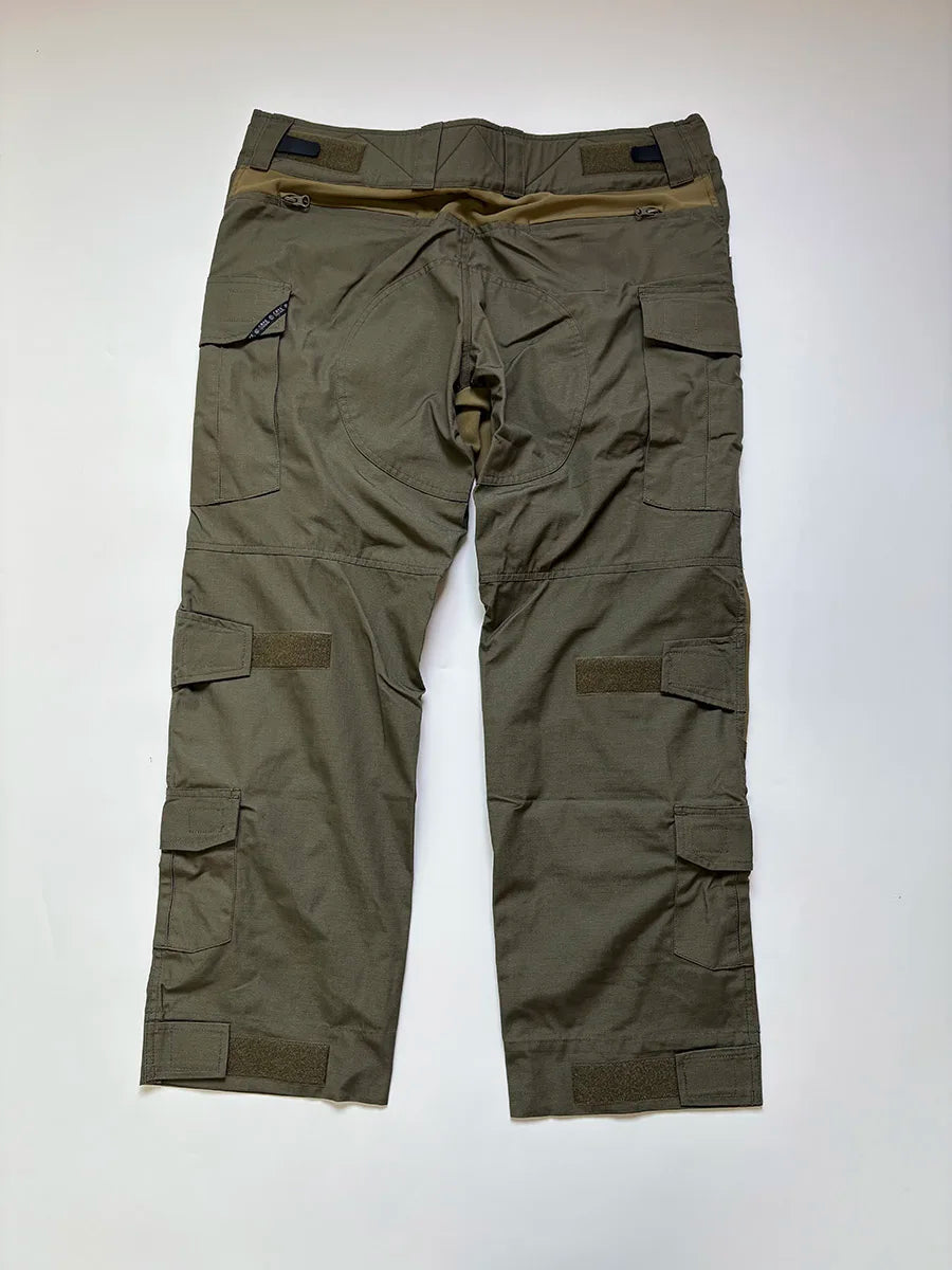 Outdoor Hunting Military Tactics G3 Training Suit, CP Style GEN3 Green Tiger Spot Combat Set, Tactical Top, Tactical Pants Men