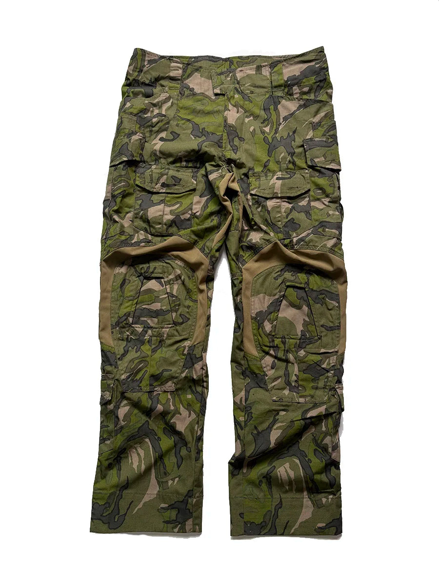 Outdoor Hunting Military Tactics G3 Training Suit, CP Style GEN3 Green Tiger Spot Combat Set, Tactical Top, Tactical Pants Men