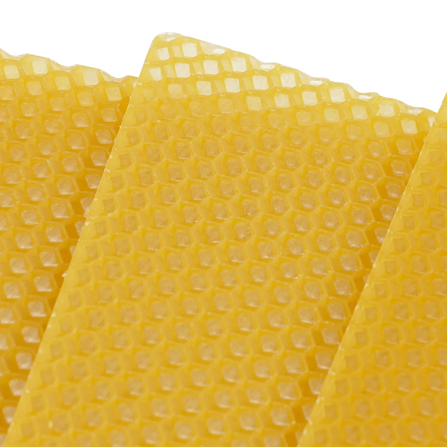 30-Pack Natural Beeswax Hive Foundations Beekeeper's Starter Kit 7.68x16.34" Beekeeping Sheets for Increased Honey Production